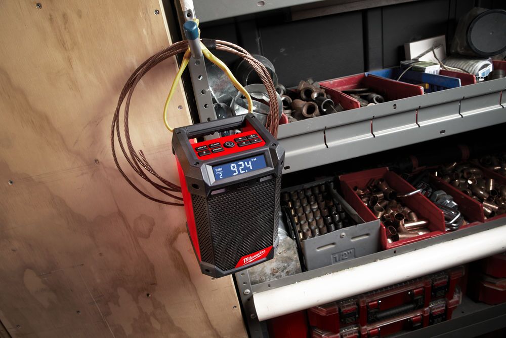 Milwaukee M12 RCDAB+-0 Radio DAB+ m/ladefunksjon - Bilde 4