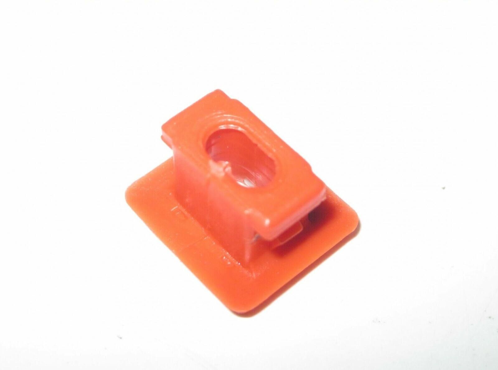 Karosseriklips BMW Orange Dashboard Clip 10-pk