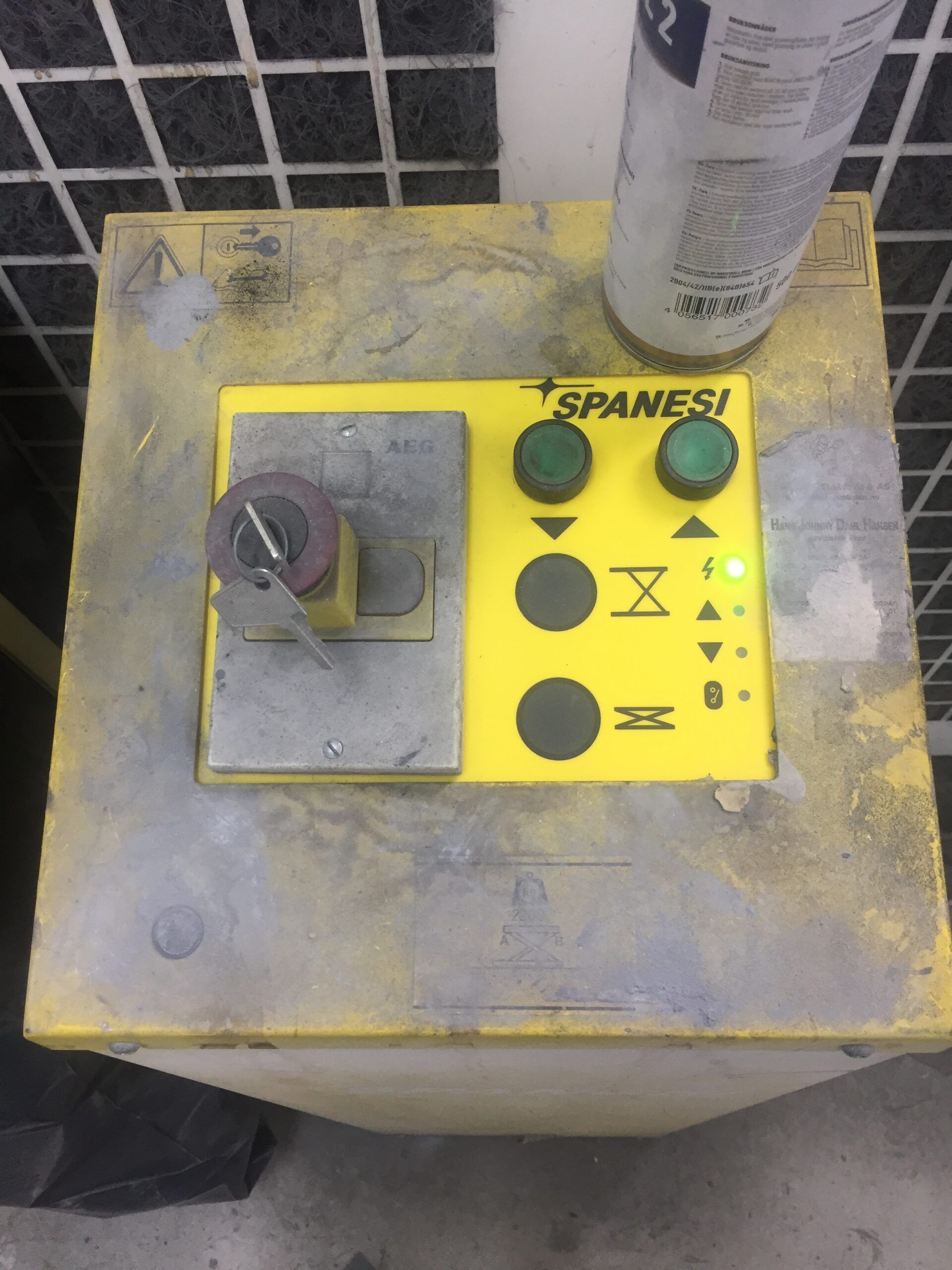 Spanesi Limdeksel over knapper mini/ponybench