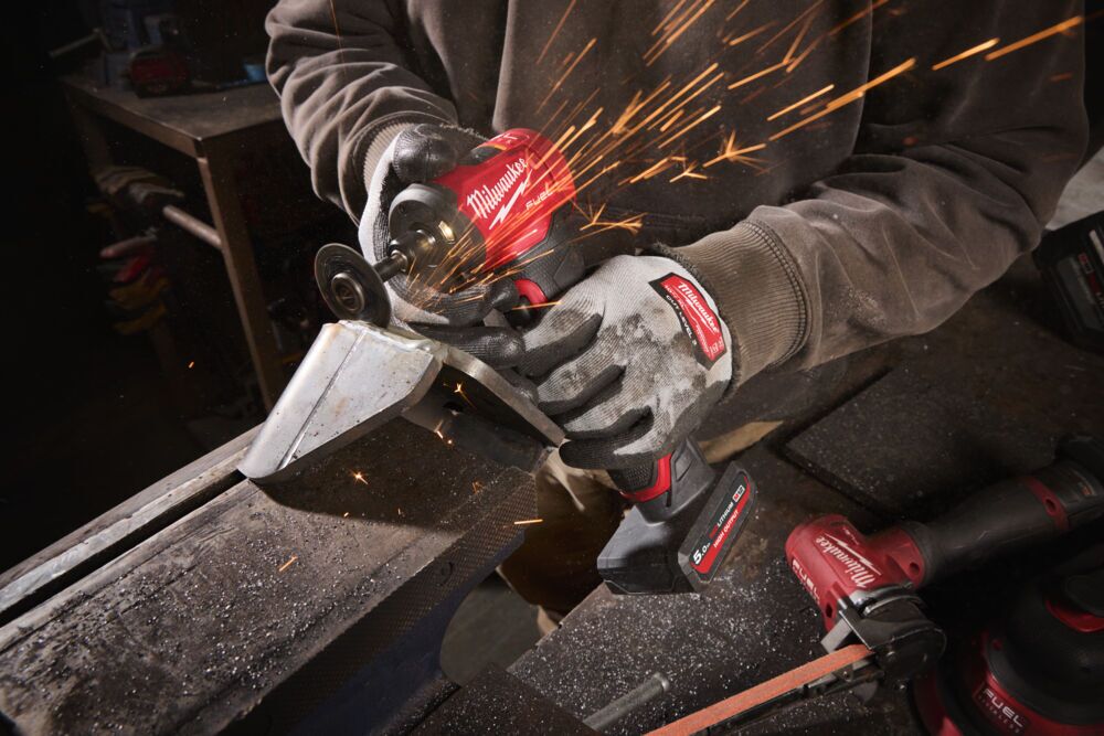 Milwaukee M12 FDGA2 Vinklet slipemaskin - Bilde 6